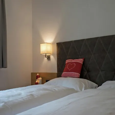 Apartman Chalet In Mayrhofen Near Ski Lifts, Cleaning Included *