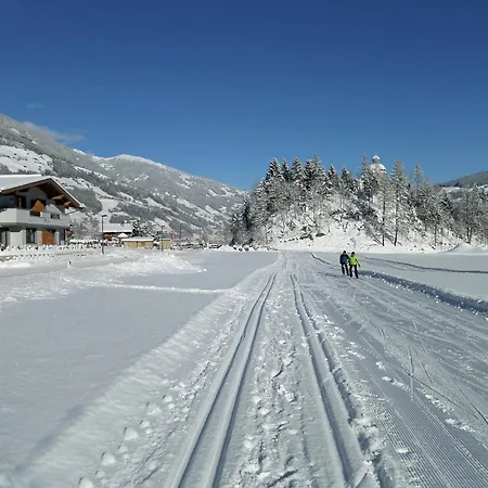 Chalet In Mayrhofen Near Ski Lifts, Cleaning Included * Mayrhofen